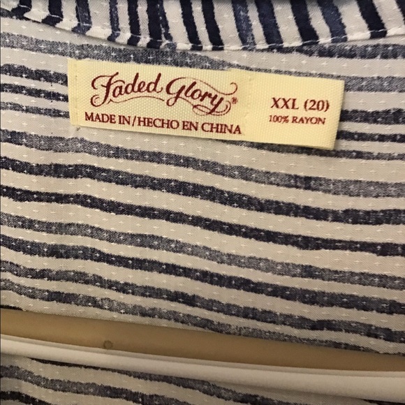 Plus Size Faded Glory Top 🔥3 for $25🔥 - Picture 3 of 3